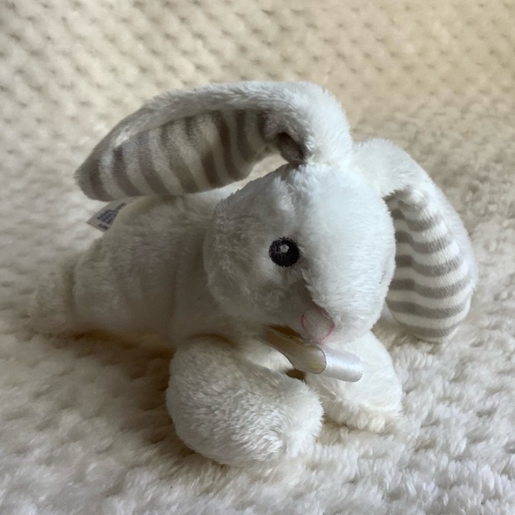 RaZbaby Plush Bunny Rabbit Pacifier Soother Holder Stuffed Animal Toy 2018 - Picture 2 of 11